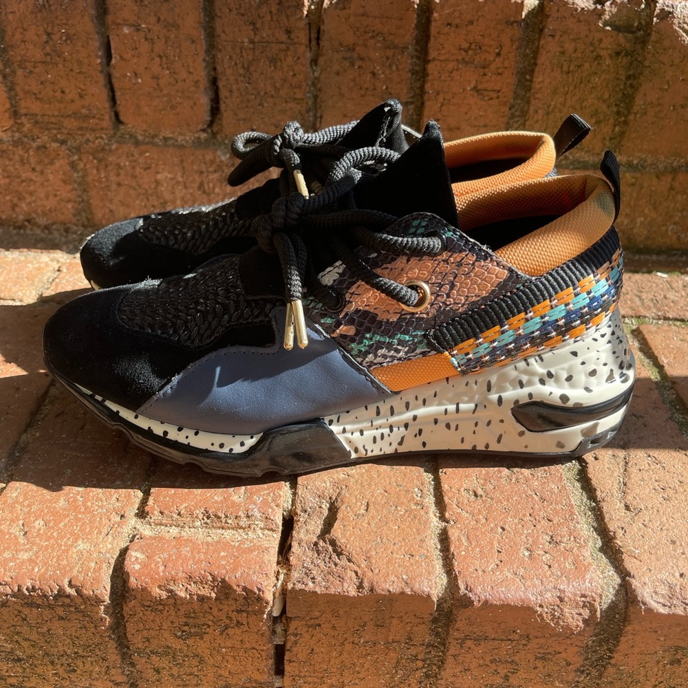 Steve Madden cliff sneakers